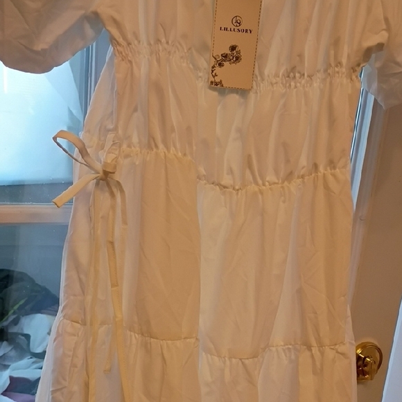 Chic White Puffy Sleeve Dress - Picture 3 of 5